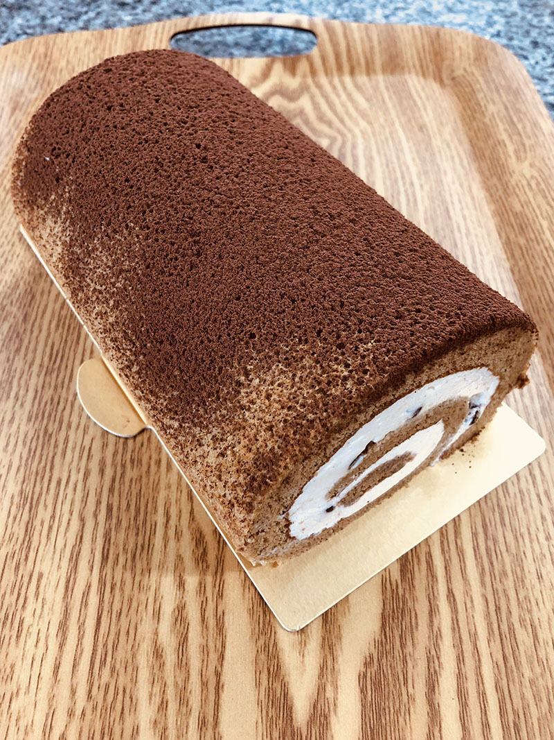ティラミスロールケーキ